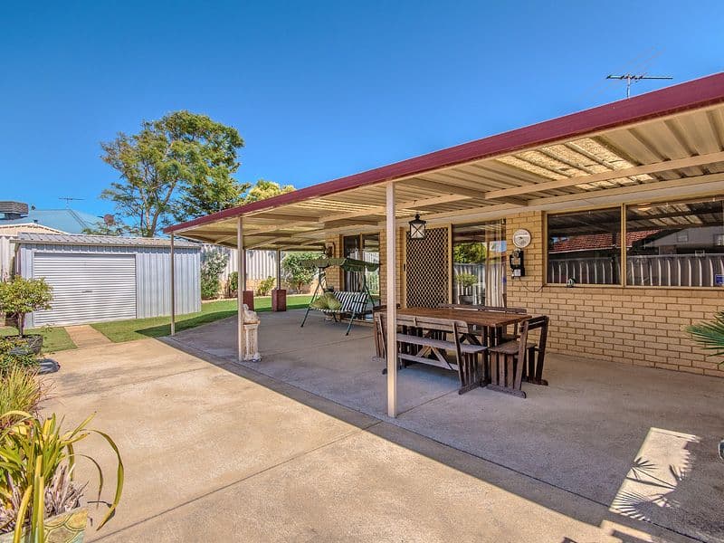 23 Mayflower Close, Port Kennedy WA 6172, Port Kennedy - Thumbnail 2