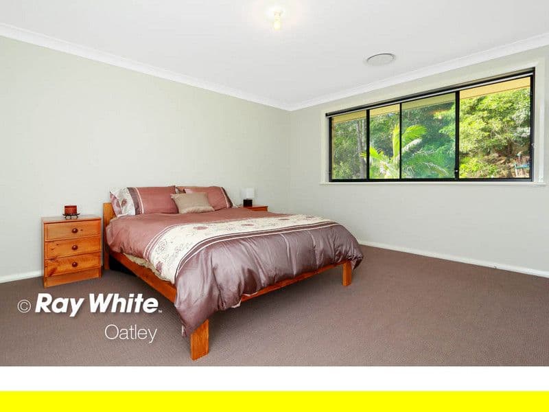 15 Robyn Street, PEAKHURST HEIGHTS NSW 2210, Peakhurst Heights - Thumbnail 4