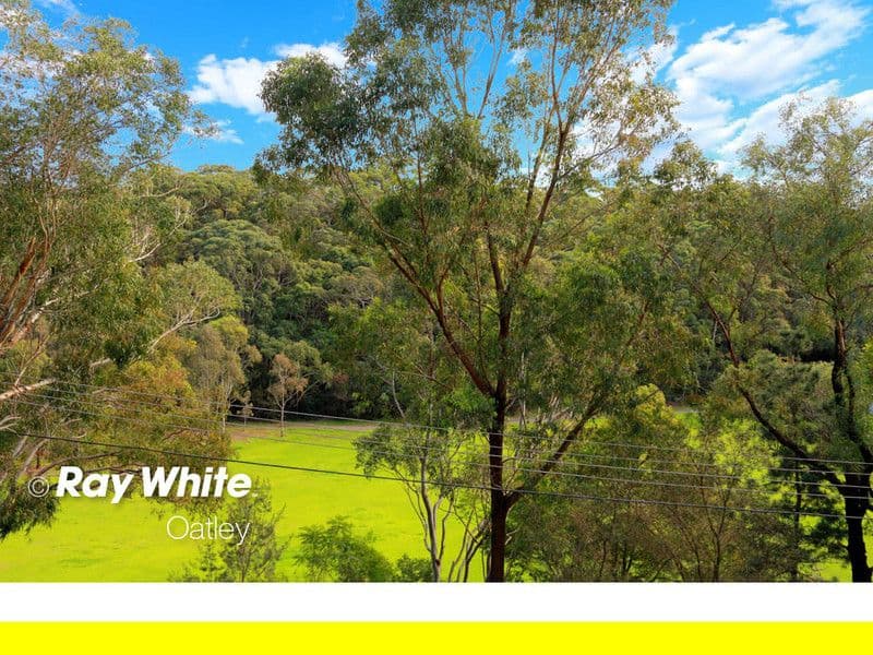 15 Robyn Street, PEAKHURST HEIGHTS NSW 2210, Peakhurst Heights - Thumbnail 8