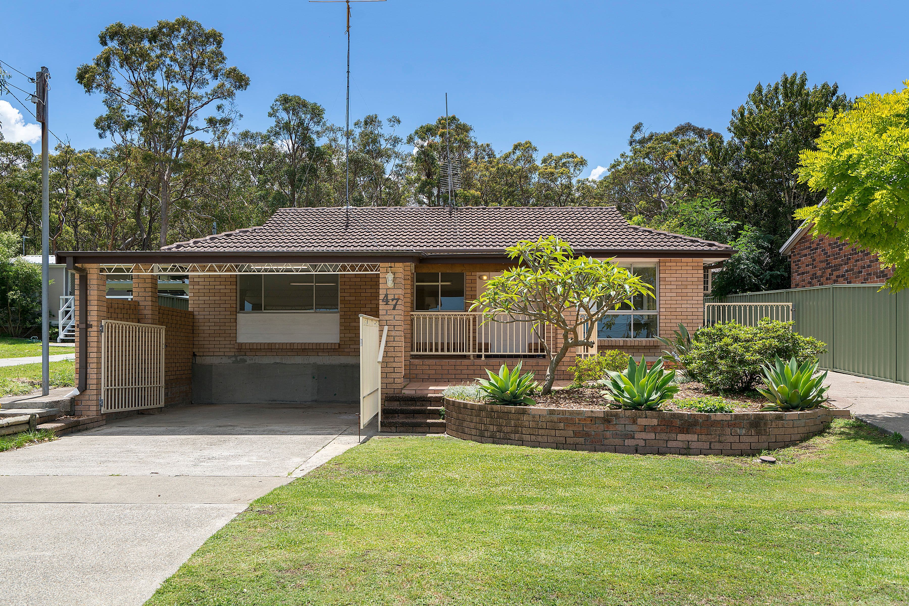 47 Asquith Avenue, Windermere Park - Image 1