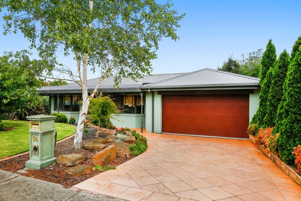 94 Lakeview Drive, Lilydale VIC 3140, Lilydale - Thumbnail 2