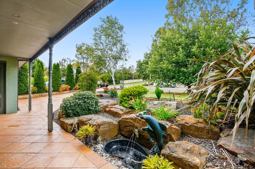 94 Lakeview Drive, Lilydale VIC 3140, Lilydale - Thumbnail 3