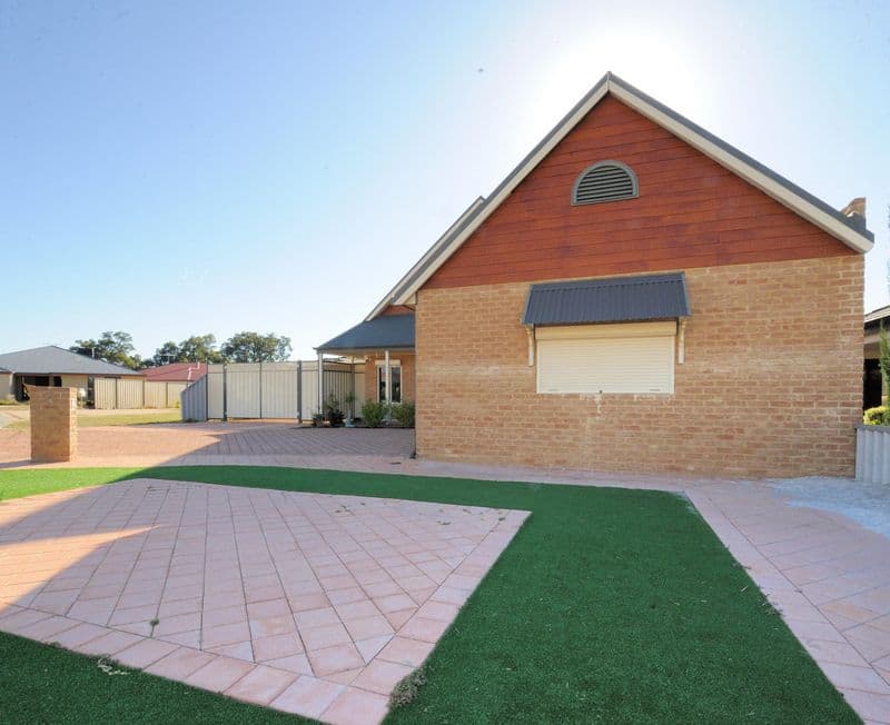 4 Sun Place, BEECHBORO WA 6063, Beechboro - Thumbnail 2