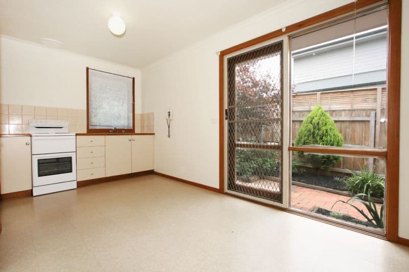 10 Lena Grove, RINGWOOD VIC 3134, Ringwood - Thumbnail 3