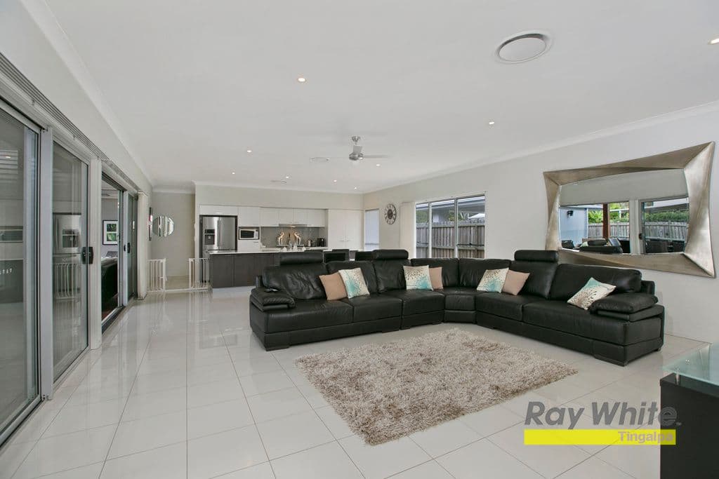 11 Thomson Place, Wakerley QLD 4154, Wakerley - Thumbnail 4
