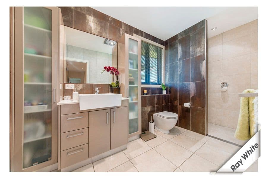 31 Helen Turner Street, GUNGAHLIN ACT 2912, Gungahlin - Thumbnail 4