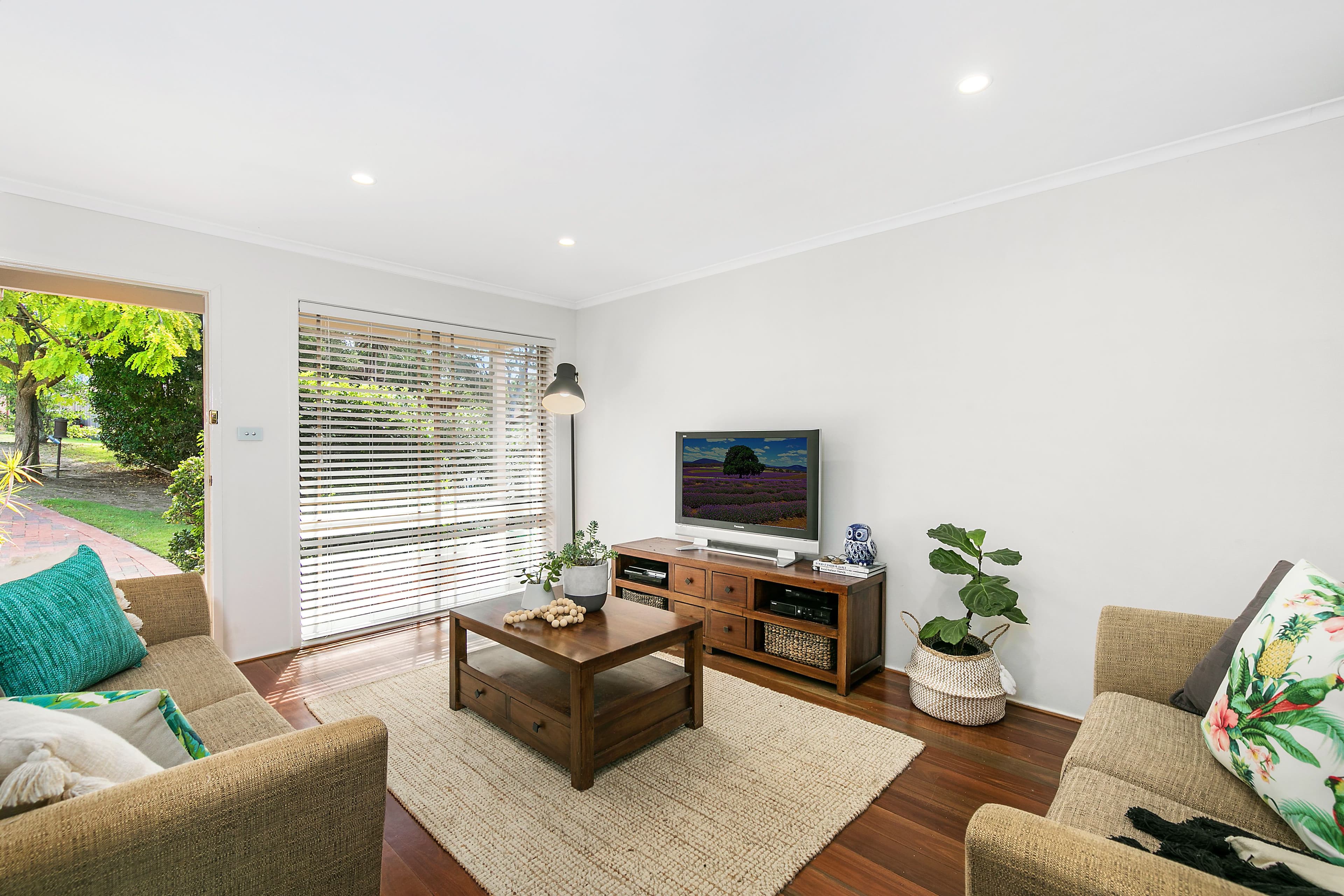 12 Bolta Place, Cromer - Image 1