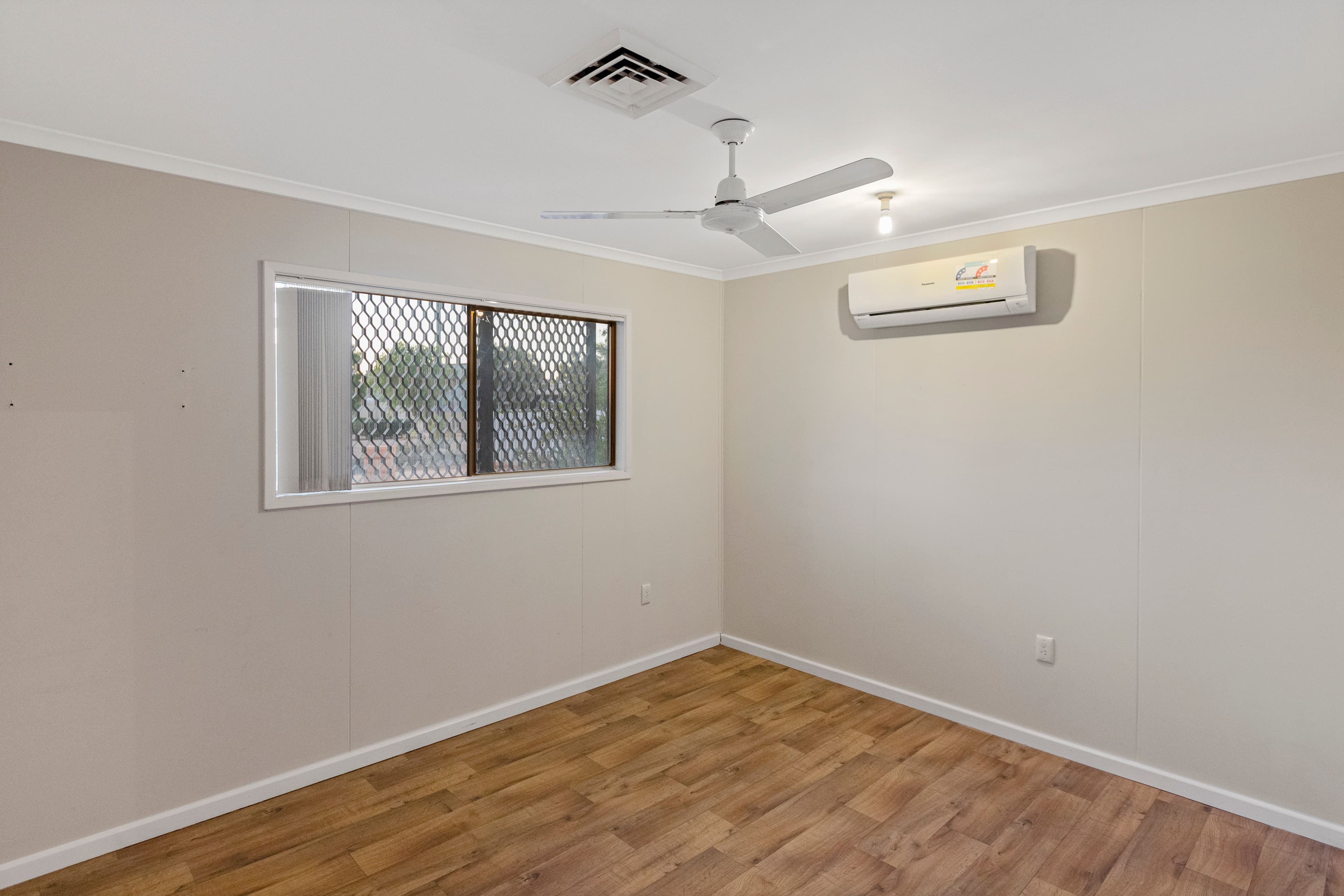 15 Stokes-Hughes Street, Exmouth WA 6707, Exmouth - Thumbnail 7
