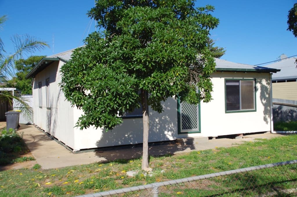 20 Mahoney Street, BERRI SA 5343, Berri - Thumbnail 2