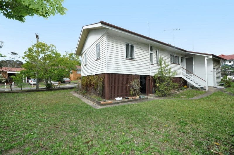 3 Glen Kedron Lane, KEDRON QLD 4031, Kedron - Thumbnail 2