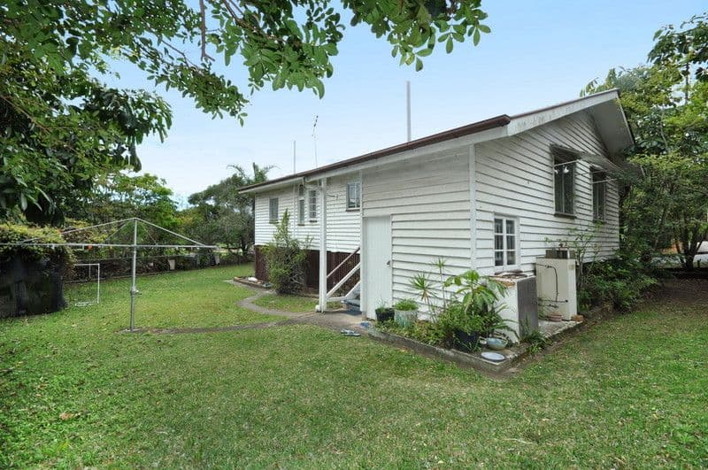 3 Glen Kedron Lane, KEDRON QLD 4031, Kedron - Thumbnail 3