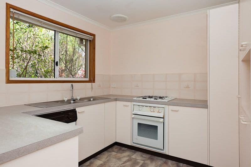 4 McKivat Close, GORDON ACT 2906, Gordon - Thumbnail 6
