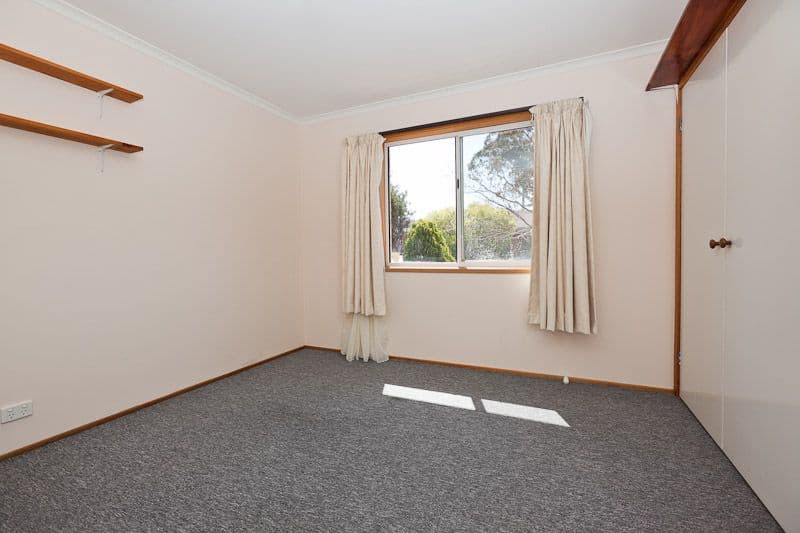 4 McKivat Close, GORDON ACT 2906, Gordon - Thumbnail 8