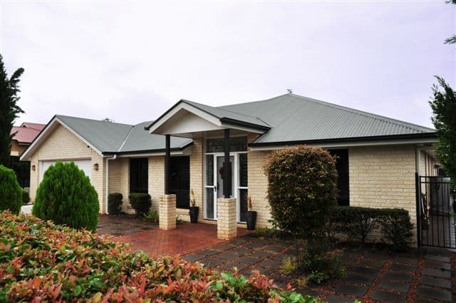 24 Girrawheen Street, RANGEVILLE QLD 4350, Rangeville - Image 1