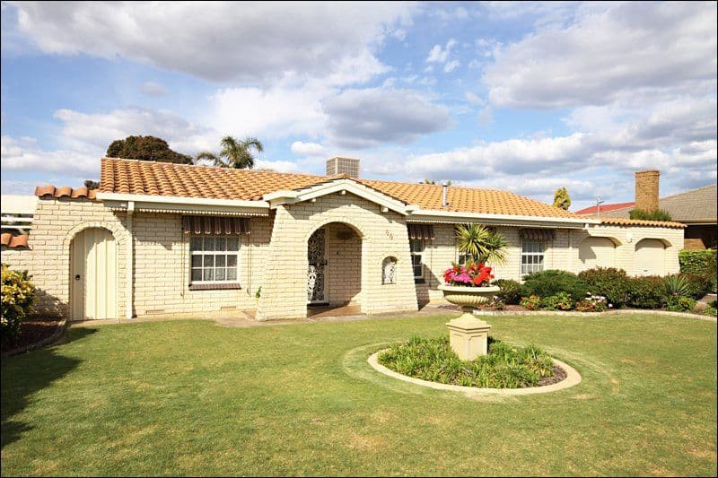 44 The Annie Watt Circuit, WEST LAKES SHORE SA 5020, West Lakes Shore - Image 1