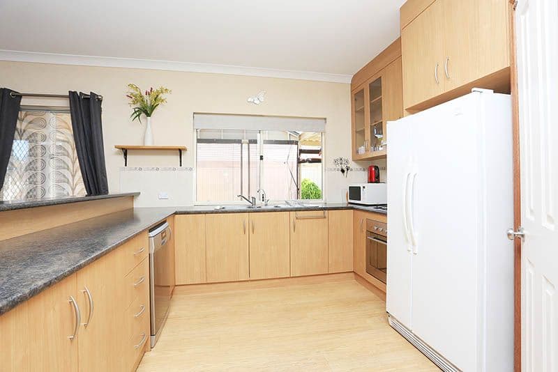 4 Gloucester Drive, Craigmore SA 5114, Craigmore - Thumbnail 4
