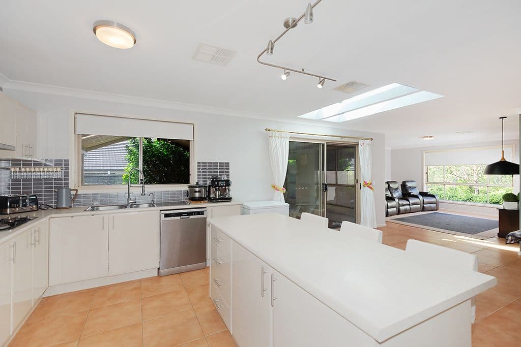 27 Pheasant Street, Toronto NSW 2283, Toronto - Thumbnail 3