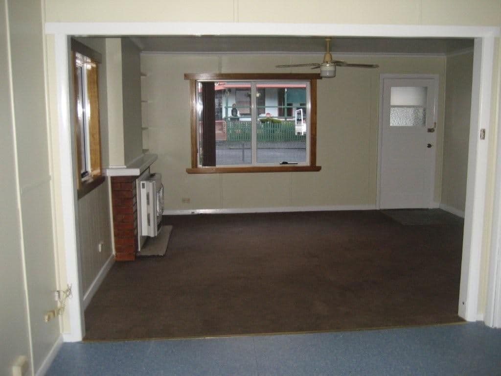 8 Evans Street, QUEENSTOWN TAS 7467, Queenstown - Thumbnail 3