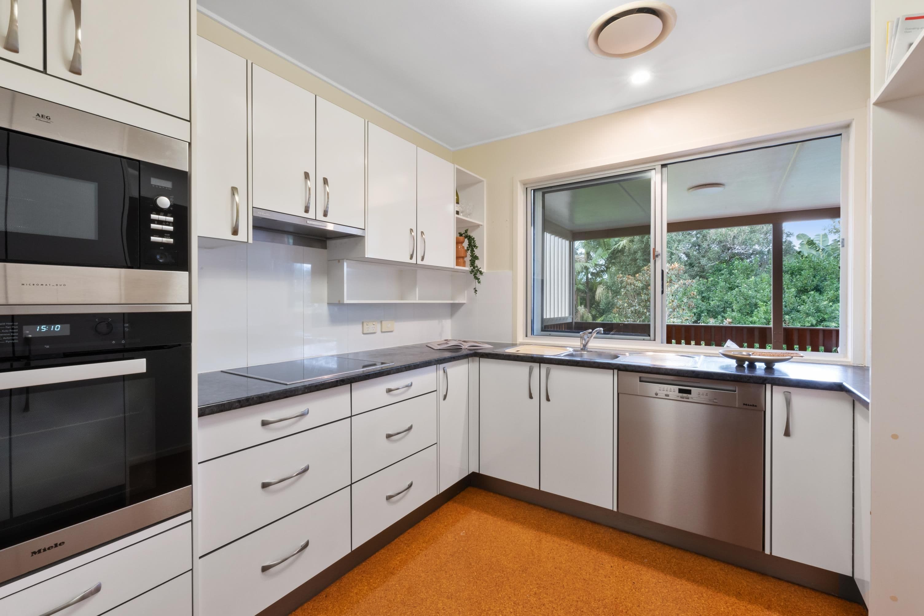 21 Elgata Street, The Gap QLD 4061, The Gap - Thumbnail 8