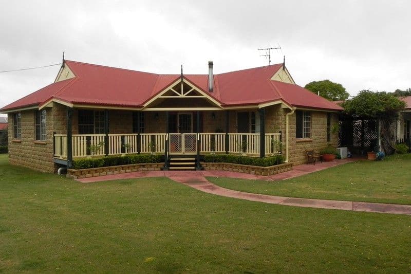 61 Murray, PITTSWORTH QLD 4356, Pittsworth - Thumbnail 2