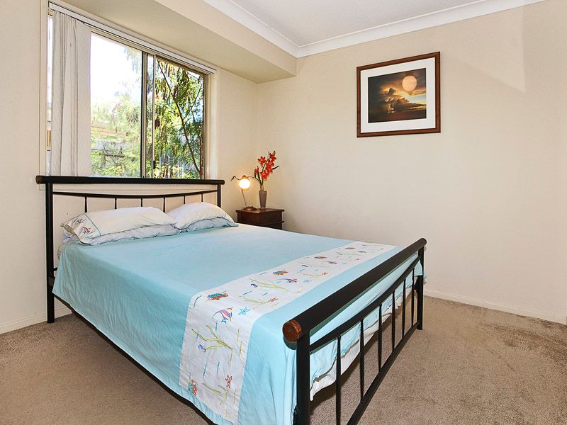 1 David Close, REDCLIFFE QLD 4020, Redcliffe - Thumbnail 8
