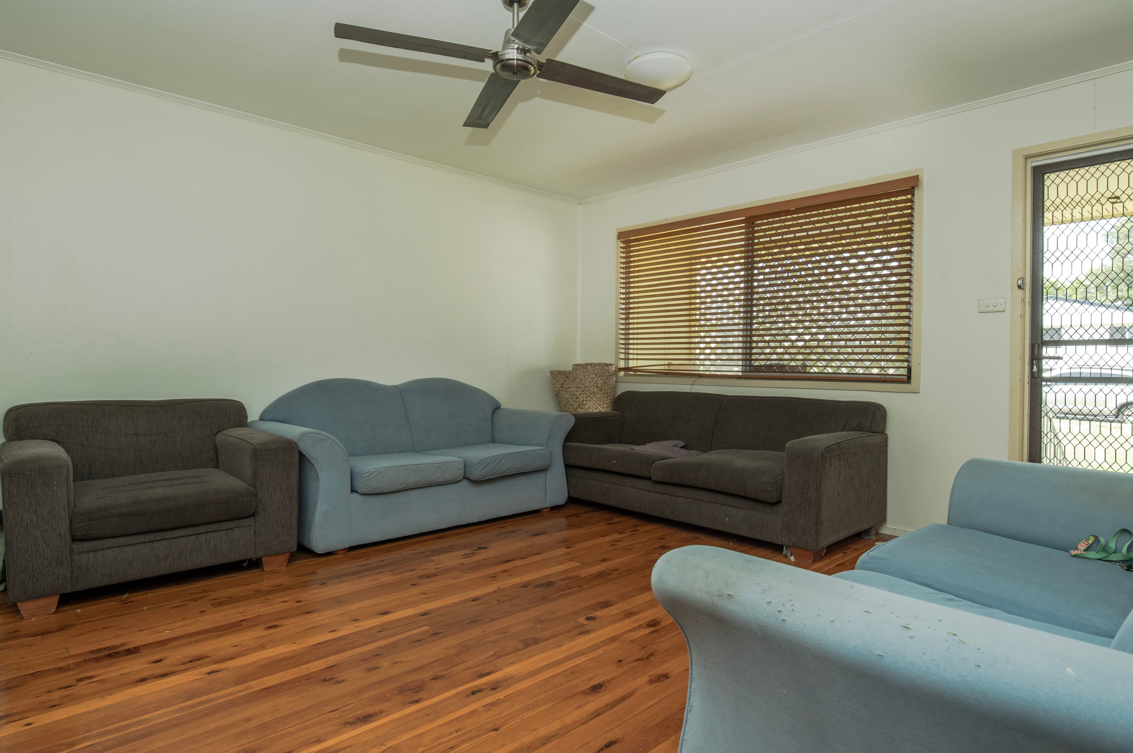 33 Granville Street, Biloela QLD 4715, Biloela - Thumbnail 2
