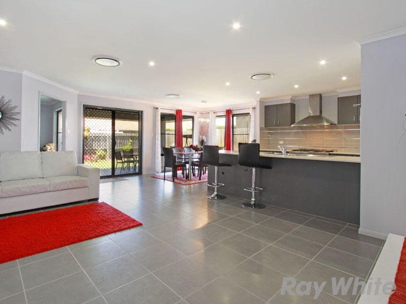 14 Macdonald Place, CARSELDINE QLD 4034, Carseldine - Thumbnail 3