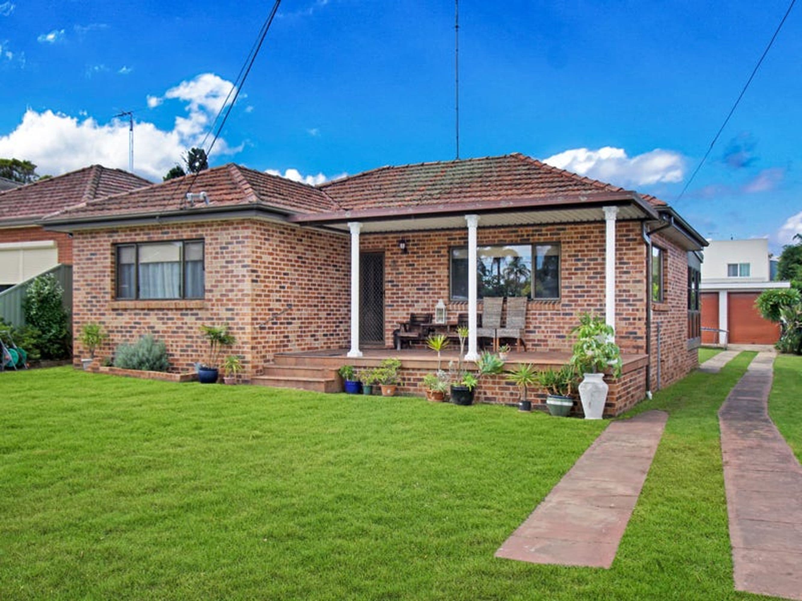 24 Bayswater Avenue, Hurstville Grove, Hurstville Grove - Thumbnail 3