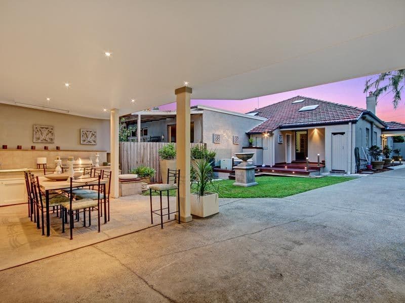 320 Princes Highway, CARSS PARK NSW 2221, Carss Park - Image 1