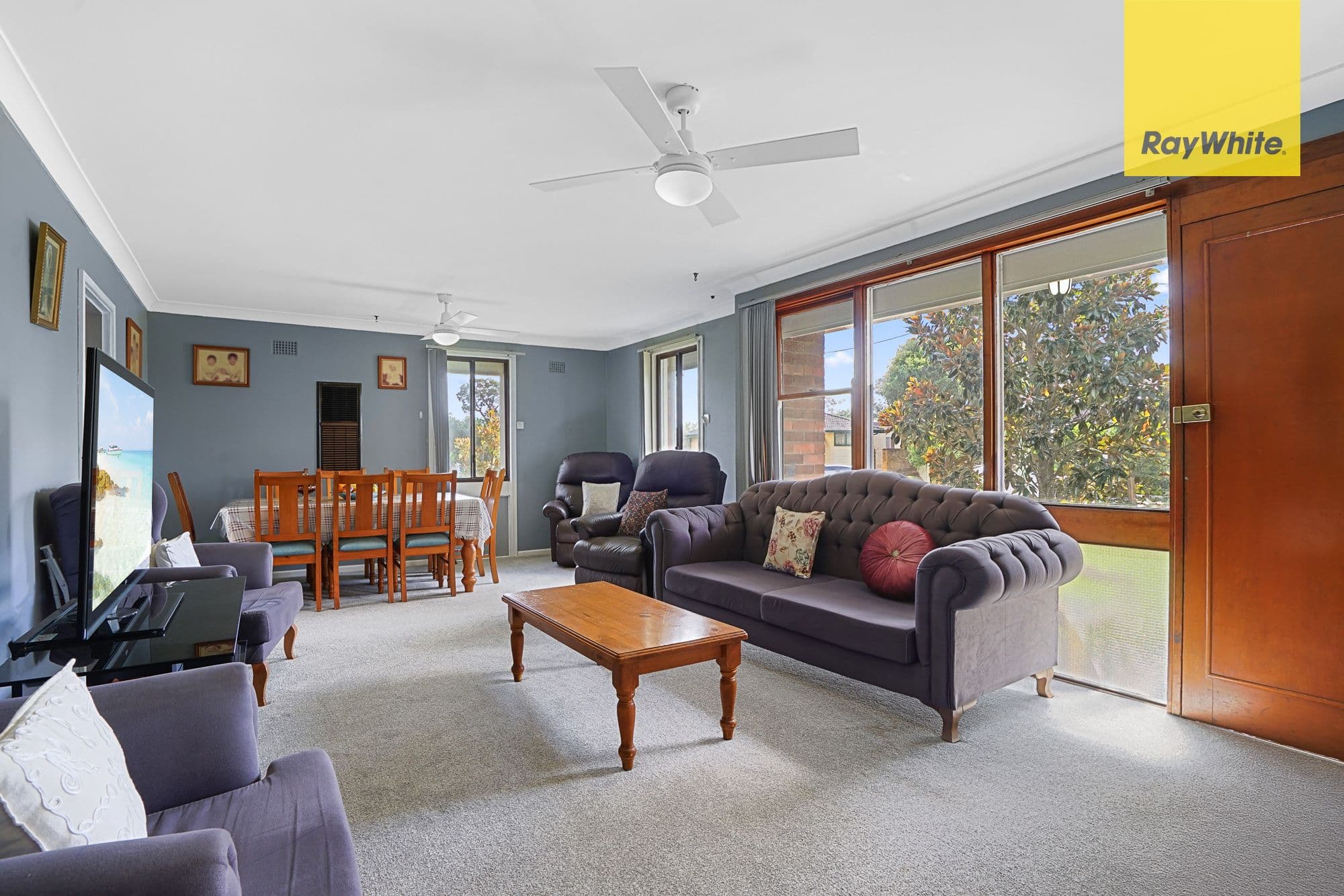 22 Tahiti Avenue, Lethbridge Park NSW 2770, Lethbridge Park - Thumbnail 4