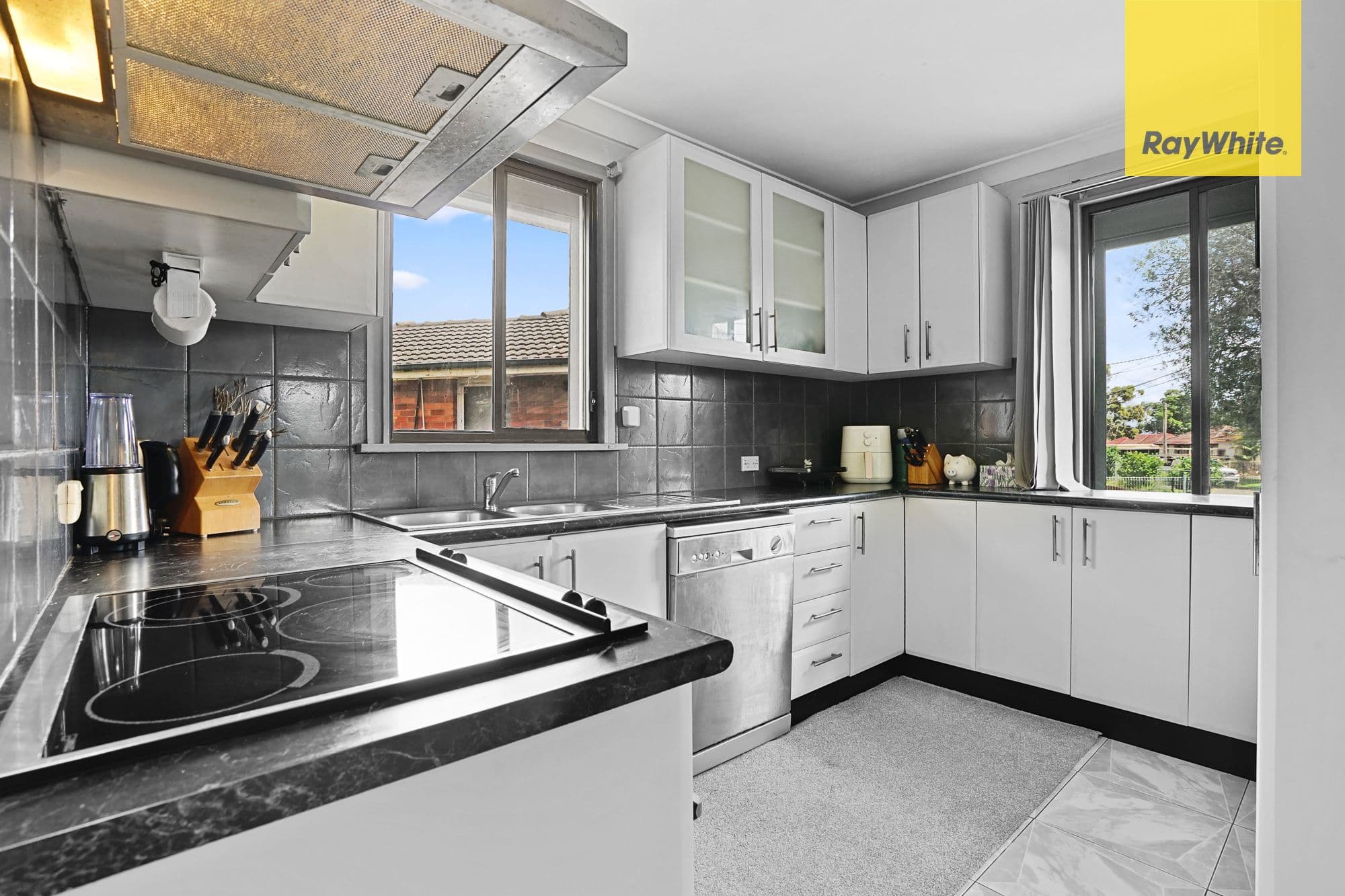 22 Tahiti Avenue, Lethbridge Park NSW 2770, Lethbridge Park - Thumbnail 7