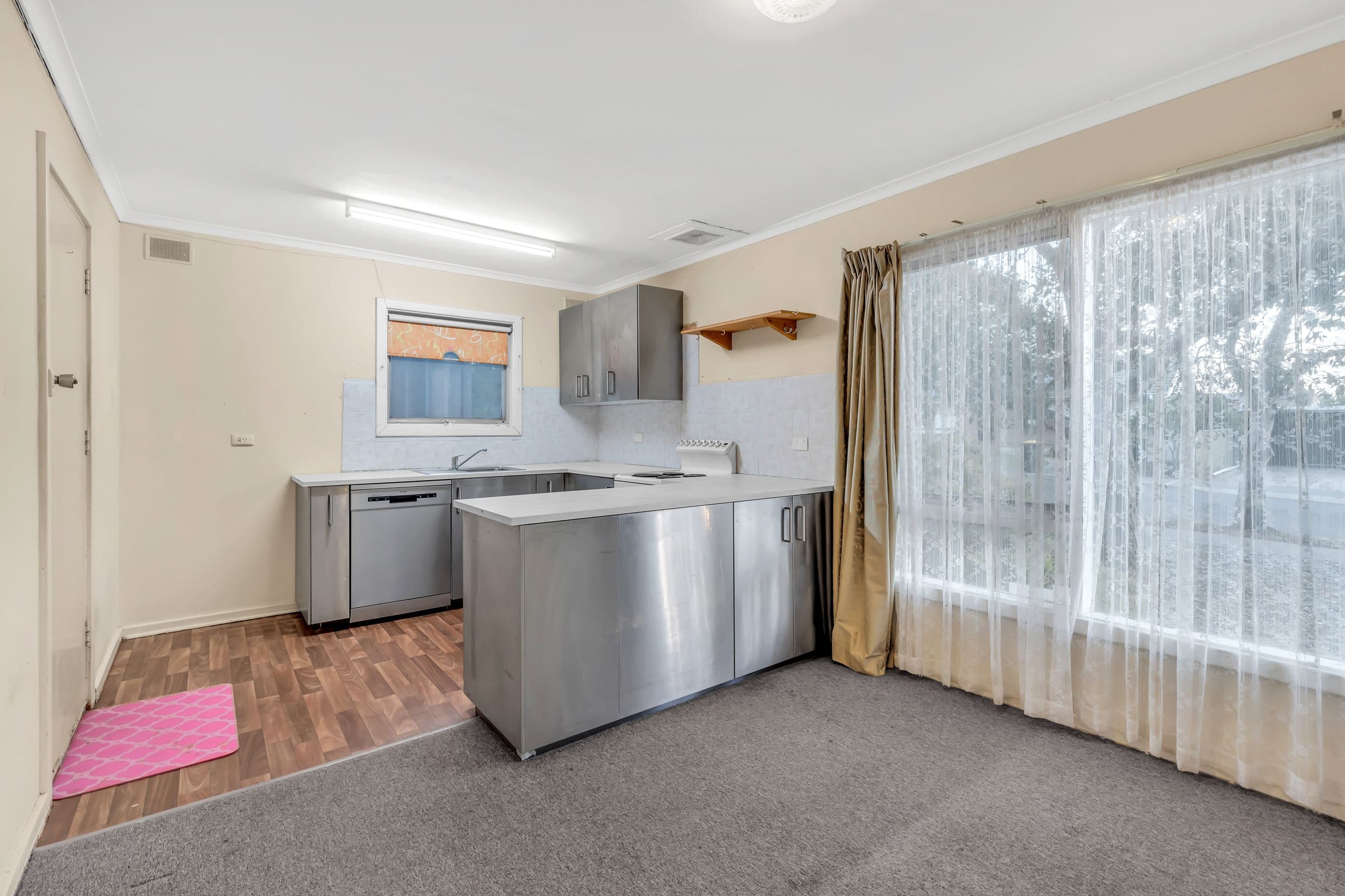 11 Horton Street, Elizabeth Park SA 5113, Elizabeth Park - Thumbnail 4