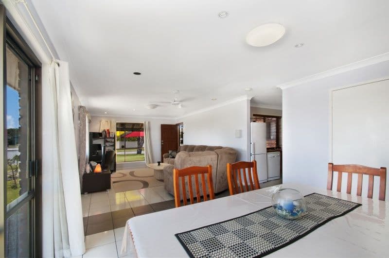 15 Churinga Street, Minyama QLD 4575, Minyama - Thumbnail 2