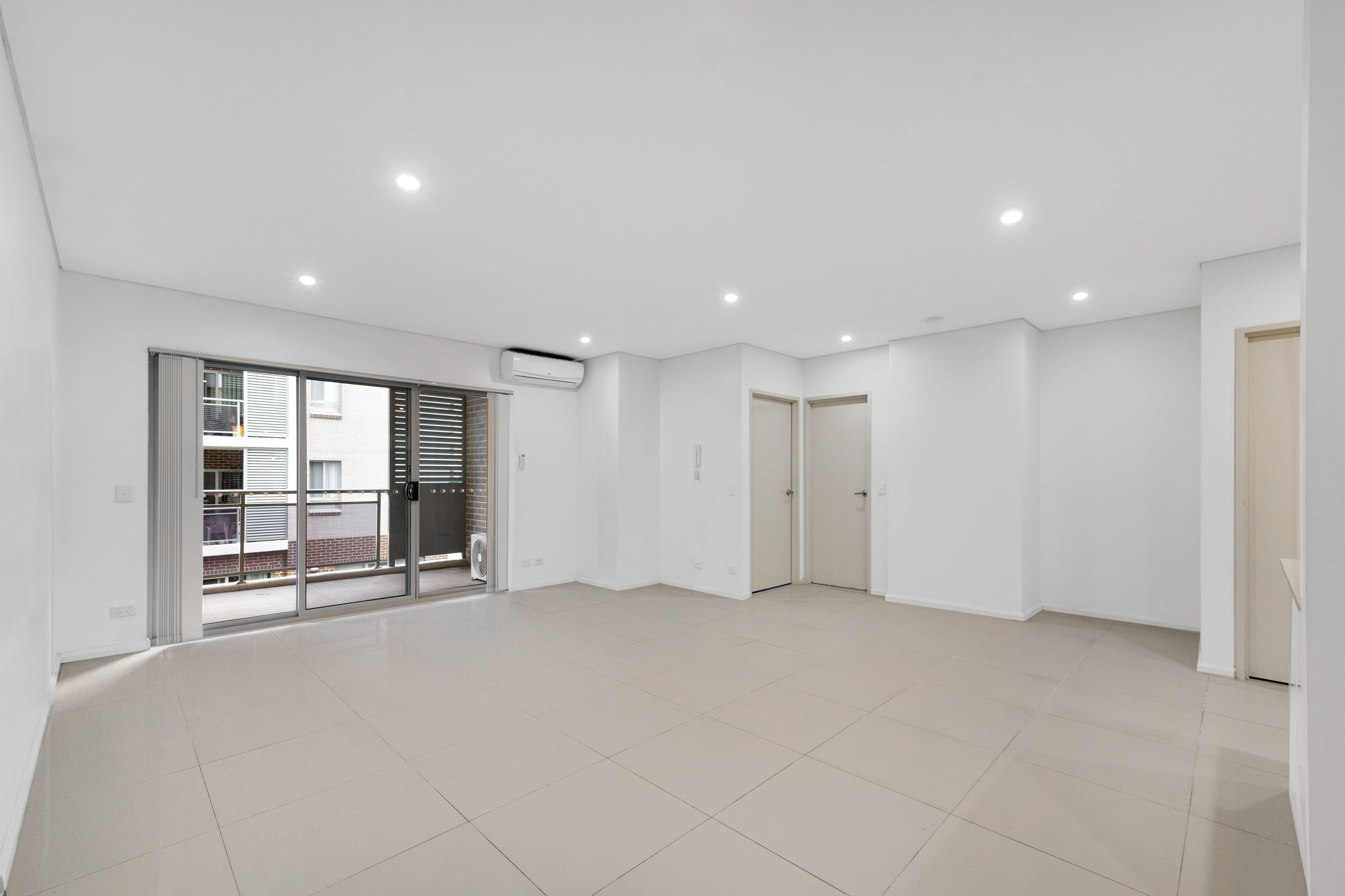 2-4 George Street, Warwick Farm NSW 2170, Warwick Farm - Thumbnail 2