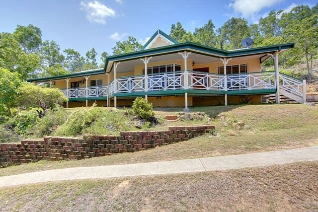 2 Sandalwood Court, MOUNT LOUISA QLD 4814, Mount Louisa - Image 1