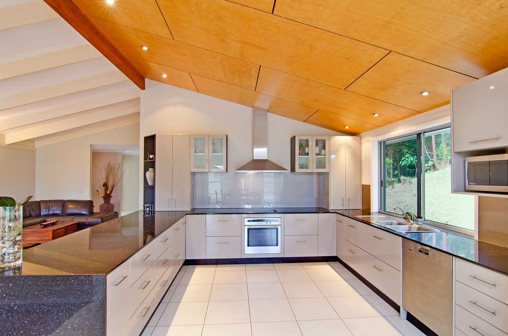 17 Cockatiel Place, CURRUMBIN WATERS QLD 4223, Currumbin Waters - Image 1