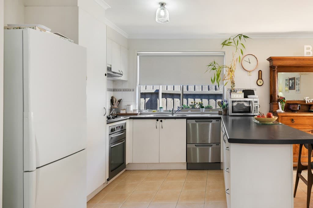 17 Sherbourne Drive, Carrum Downs, VIC, 3201, Carrum Downs - Thumbnail 8