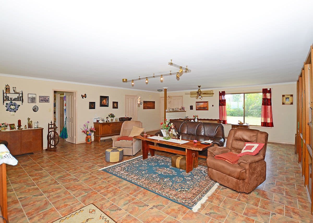 34 Waterview Drive, Dundowran Beach QLD 4655, Dundowran Beach - Thumbnail 4