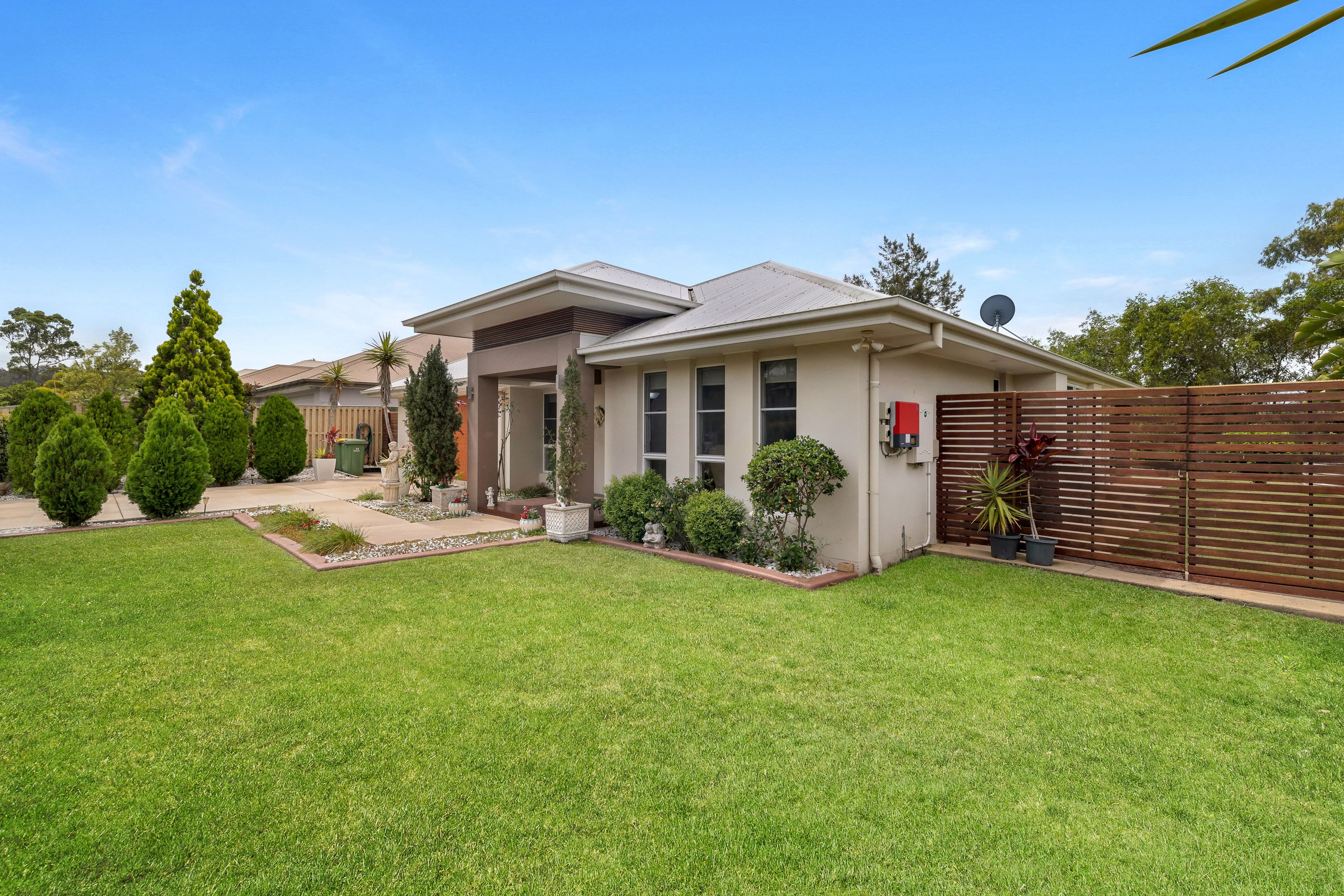 16 Hans Street, Upper Coomera QLD 4209, Upper Coomera - Thumbnail 3
