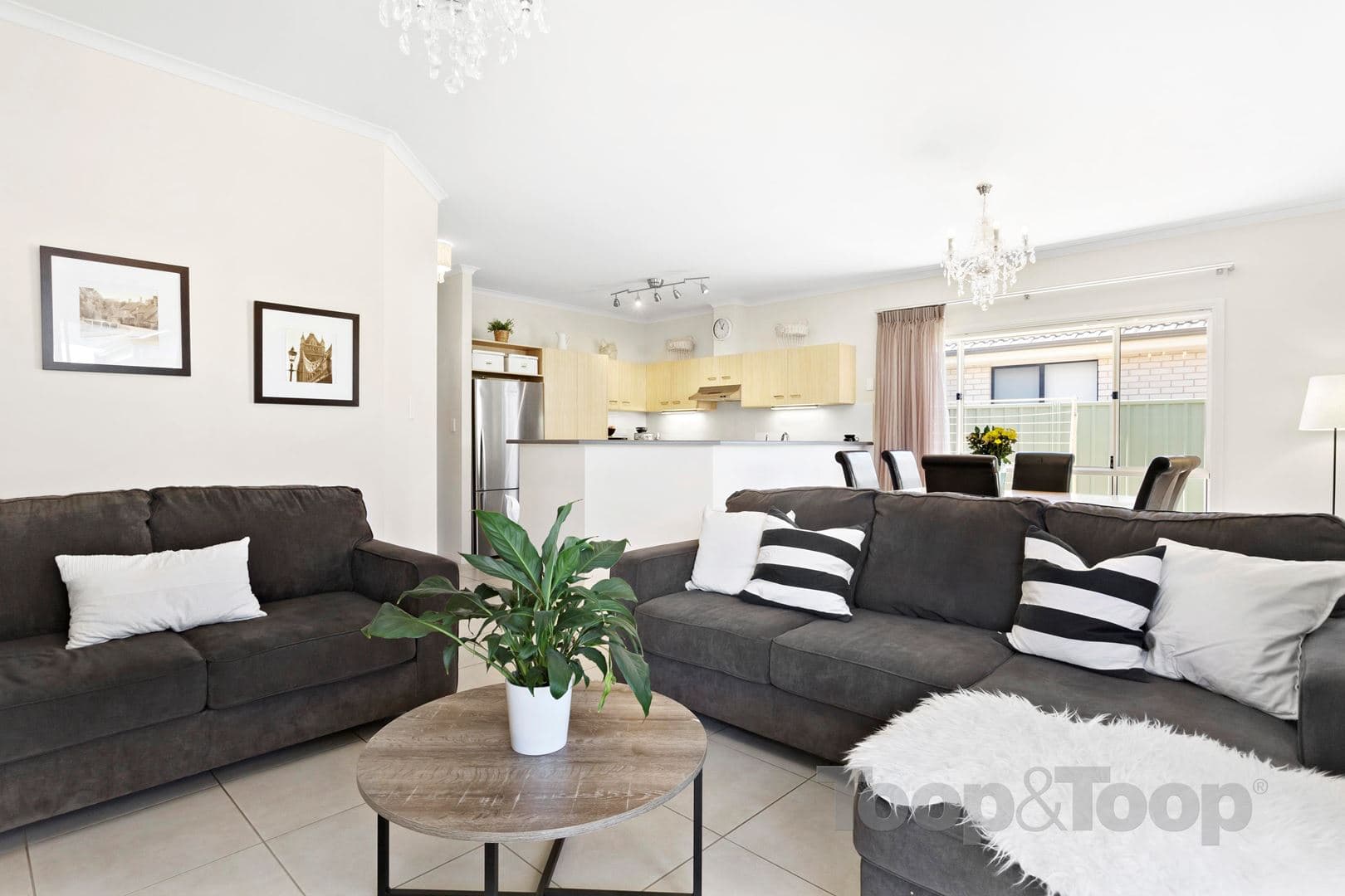 13 Adeline Street, Mawson Lakes SA 5095, Mawson Lakes - Thumbnail 2