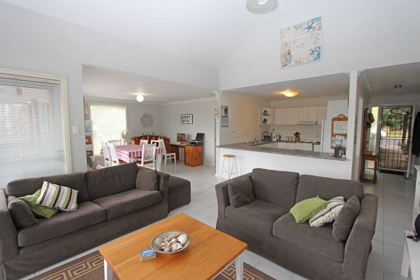 32 Panorama Terrace, GREEN POINT NSW 2251, Green Point - Thumbnail 3