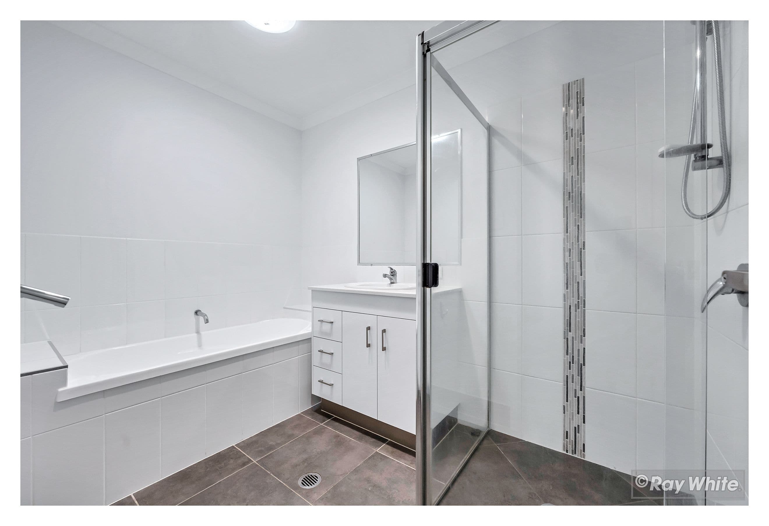106 Springfield Drive, Norman Gardens QLD 4701, Norman Gardens - Thumbnail 5