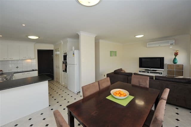 527 Hume Street, KEARNEYS SPRING QLD 4350, Kearneys Spring - Thumbnail 6