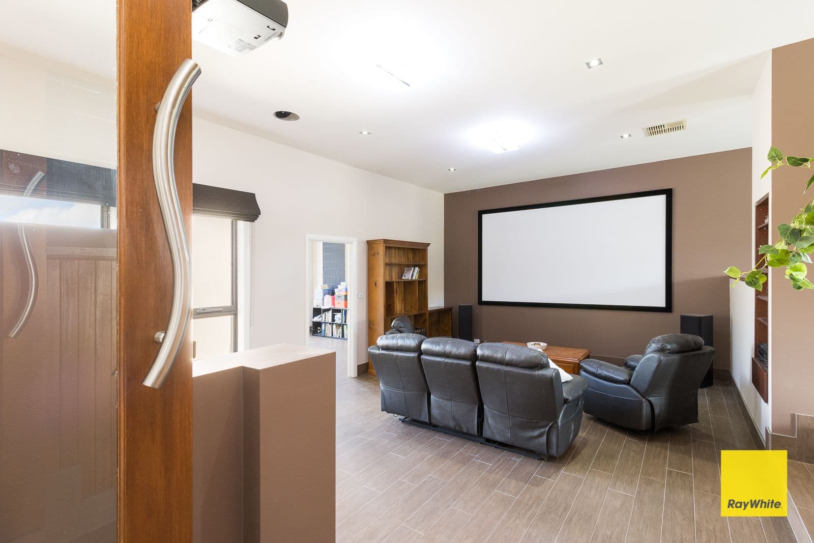 15 Hyland Drive, Bungendore NSW 2621, Bungendore - Thumbnail 4
