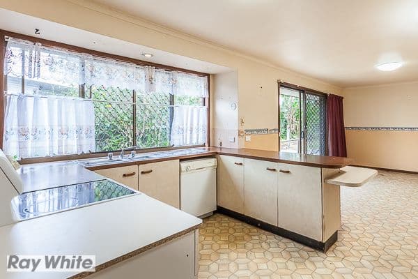 93 Beeville Road, PETRIE QLD 4502, Petrie - Thumbnail 4