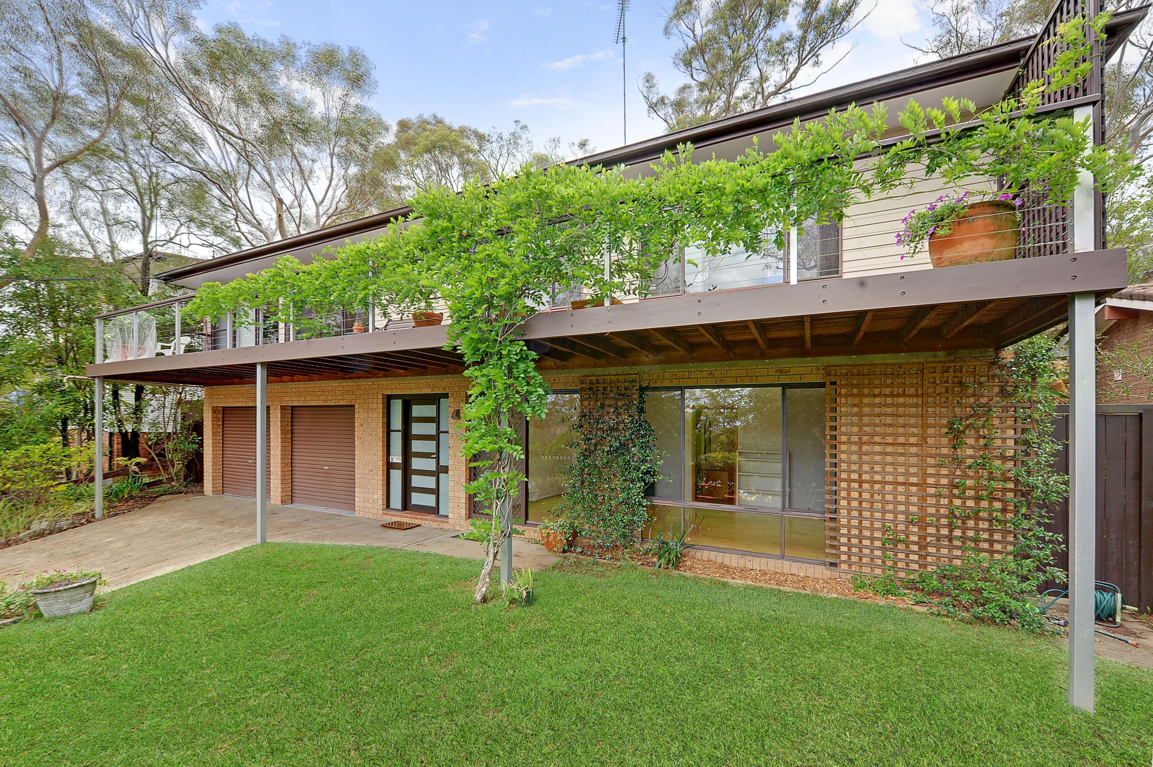 16 Evans Road, Hornsby Heights - Image 1
