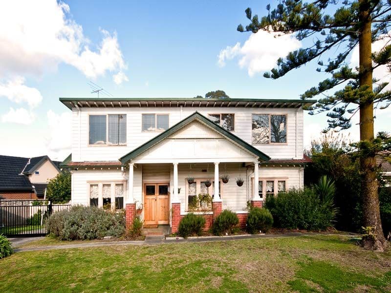 42 Whitehorse Road, BLACKBURN VIC 3130, Blackburn - Thumbnail 2