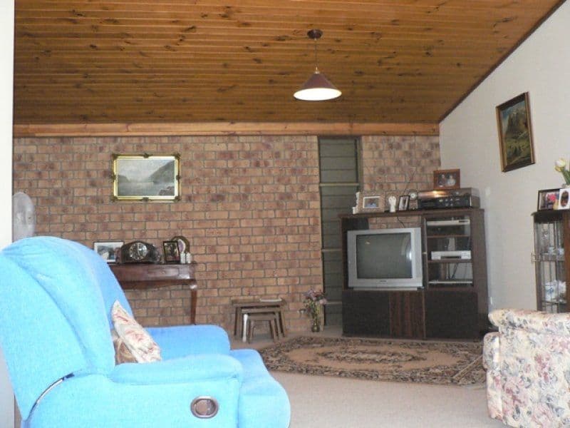 3 Foxton Street, Bundamba QLD 4304, Bundamba - Thumbnail 2