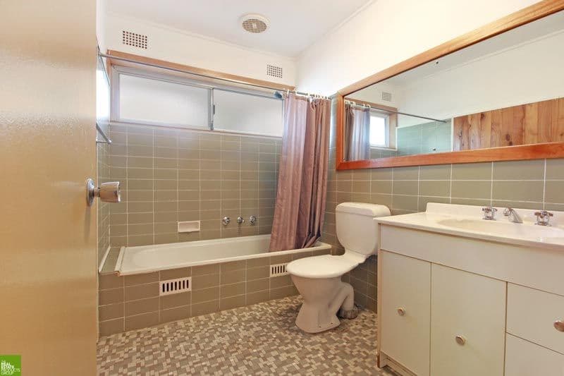 18 Sammat Avenue, BARRACK HEIGHTS NSW 2528, Barrack Heights - Thumbnail 5
