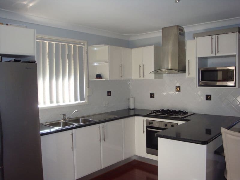 2  Bryant Place, FAIRFIELD WEST NSW 2165, Fairfield West - Thumbnail 5